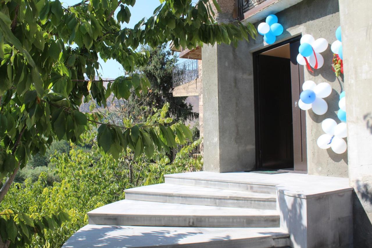 Anna Home B&B Areni Екстериор снимка